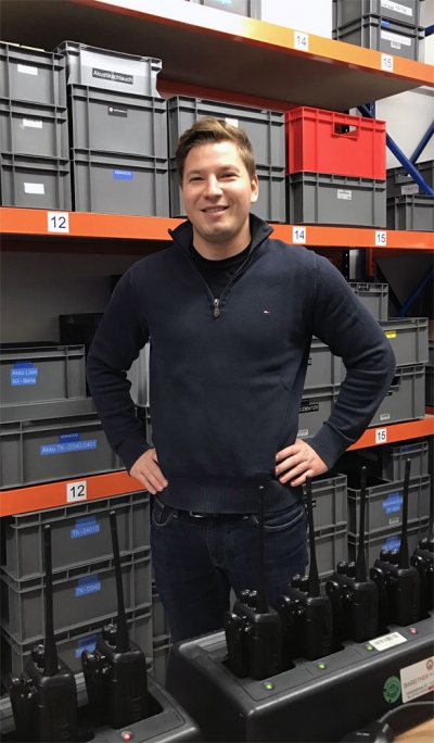 Unsere Funkgerätevermietung feiert Geburtstag und wir freuen uns über einen neuen Mitarbeiter ...